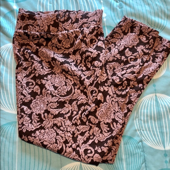 Patterned Jeggings - Picture 1 of 3